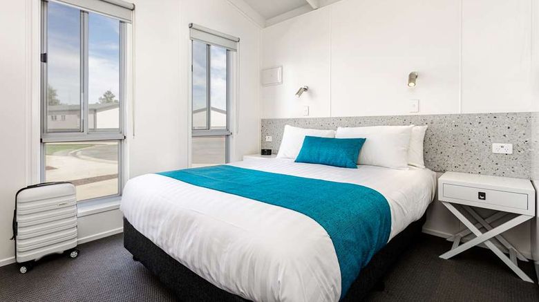 <b>RACV Cobram Resort Room</b>. Images powered by <a href="https://iceportal.shijigroup.com/" title="IcePortal" target="_blank">IcePortal</a>.