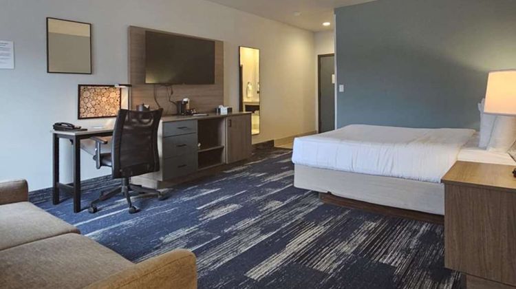 Edgewater Inn Room