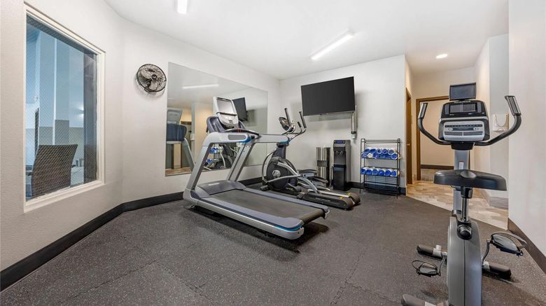 <b>Edgewater Inn Health</b>. Images powered by <a href="https://iceportal.shijigroup.com/" title="IcePortal" target="_blank">IcePortal</a>.