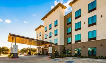 Comfort Inn & Suites Houston I-45 N