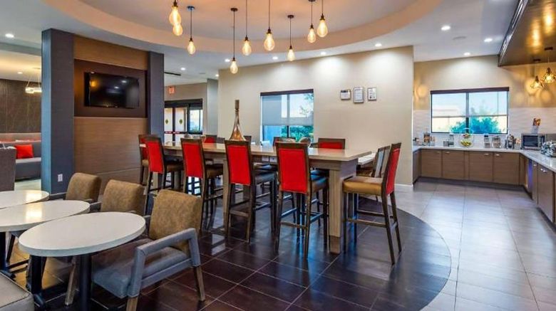 <b>Comfort Inn & Suites Houston I-45 N Restaurant</b>. Images powered by <a href="https://iceportal.shijigroup.com/" title="IcePortal" target="_blank">IcePortal</a>.