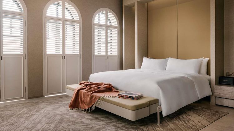 Mondrian Singapore Duxton Suite