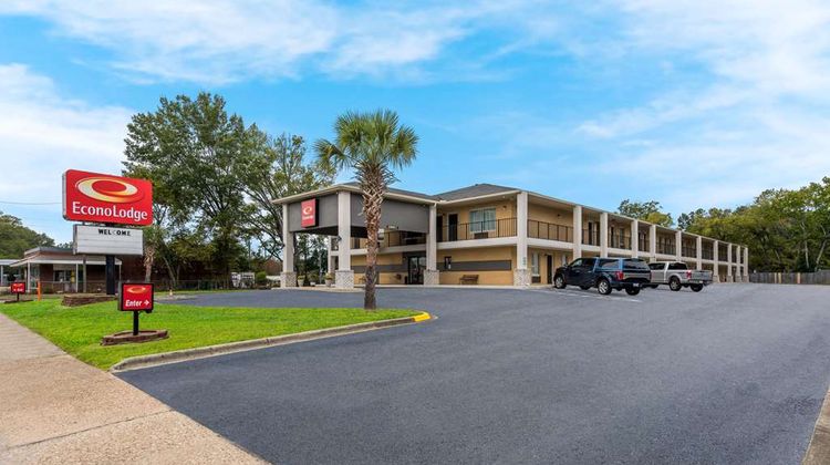 Econo Lodge Exterior