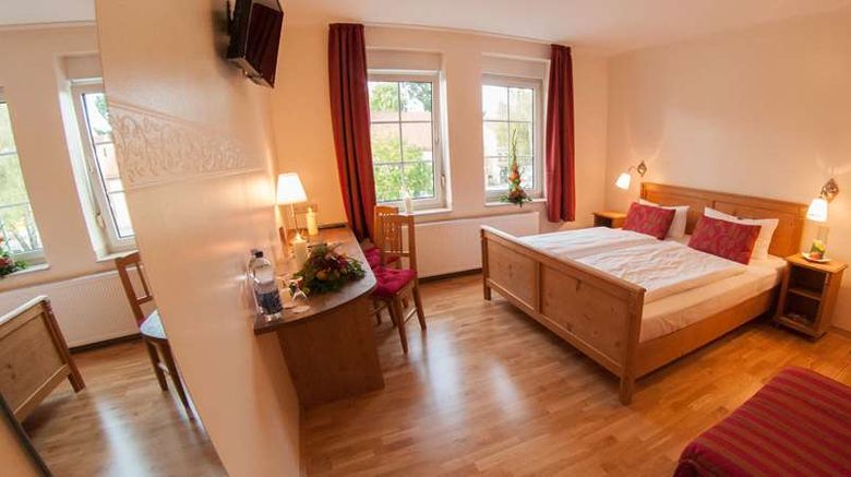 <b>Hotel Eisenacher Hof Room</b>. Images powered by <a href="https://iceportal.shijigroup.com/" title="IcePortal" target="_blank">IcePortal</a>.