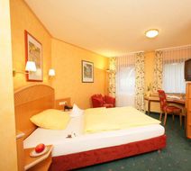 RingHotel Reubel Room