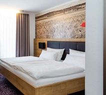 Ringhotel zum Kreuz Room