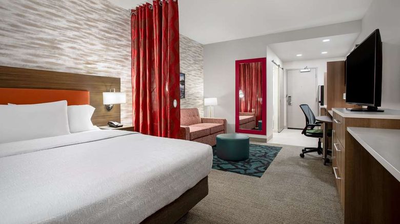 <b>Home2 Suites by Hilton Calhoun Room</b>. Images powered by <a href="https://iceportal.shijigroup.com/" title="IcePortal" target="_blank">IcePortal</a>.
