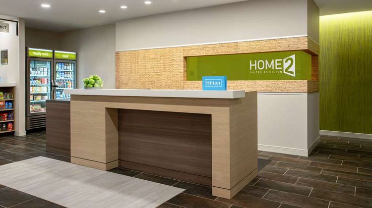Home2 Suites by Hilton Calhoun Lobby