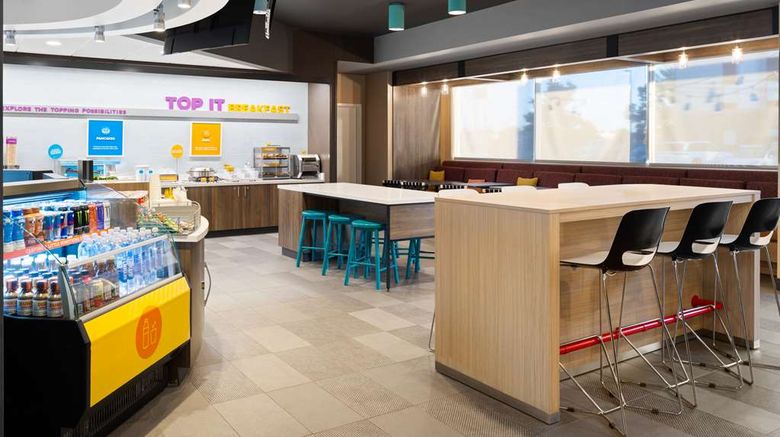 <b>Tru by Hilton Wisconsin Dells Restaurant</b>. Images powered by <a href="https://iceportal.shijigroup.com/" title="IcePortal" target="_blank">IcePortal</a>.