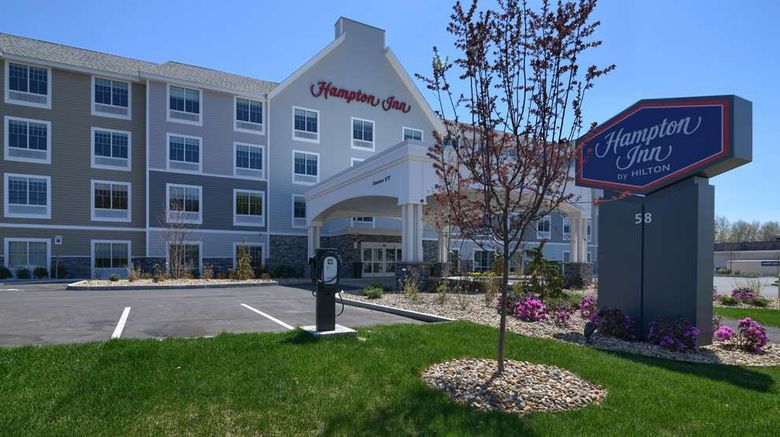 <b>Hampton Inn Lincoln White Mountains Exterior</b>. Images powered by <a href="https://iceportal.shijigroup.com/" title="IcePortal" target="_blank">IcePortal</a>.
