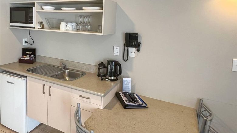 <b>Quality Inn Acapulco Taupo Room</b>. Images powered by <a href="https://iceportal.shijigroup.com/" title="IcePortal" target="_blank">IcePortal</a>.