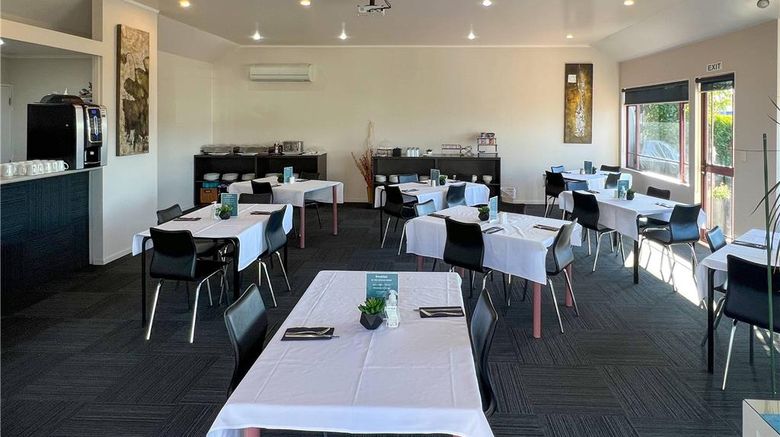 <b>Quality Inn Acapulco Taupo Meeting</b>. Images powered by <a href="https://iceportal.shijigroup.com/" title="IcePortal" target="_blank">IcePortal</a>.