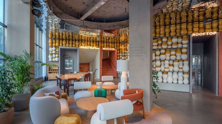 <b>Canopy by Hilton Cannes Lobby</b>. Images powered by <a href="https://iceportal.shijigroup.com/" title="IcePortal" target="_blank">IcePortal</a>.