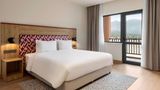 Ramada Encore by Wyndham Zomin Suite