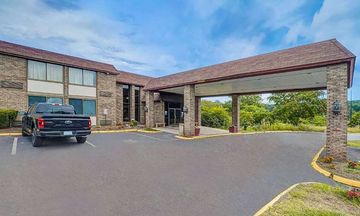 Travelodge by Wyndham Vernon