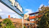 <b>Forum Hotel Genas Exterior</b>. Images powered by <a href="https://iceportal.shijigroup.com/" title="IcePortal" target="_blank">IcePortal</a>.