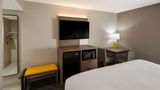 Comfort Inn & Suites Room