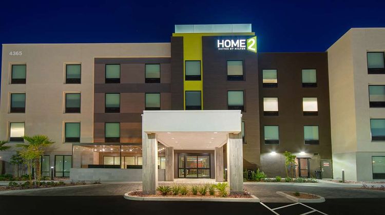 Home2 Suites by Hilton Las Vegas North Exterior