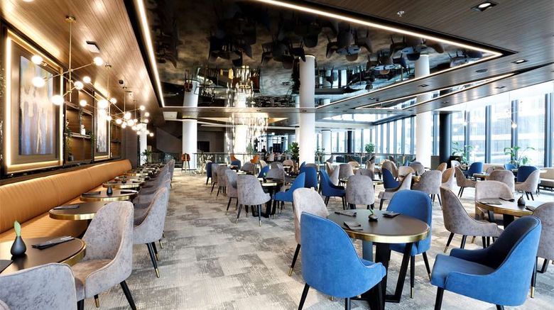 <b>Grand Plaza Hotel & Congress Center Restaurant</b>. Images powered by <a href="https://iceportal.shijigroup.com/" title="IcePortal" target="_blank">IcePortal</a>.