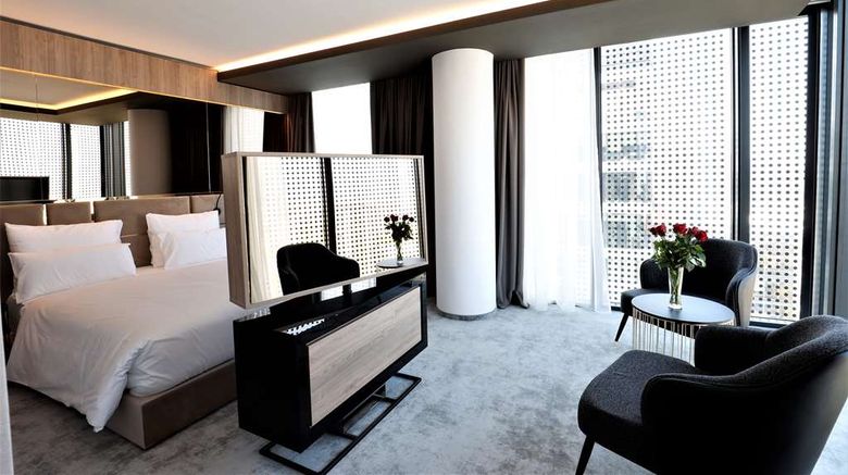 <b>Grand Plaza Hotel & Congress Center Room</b>. Images powered by <a href="https://iceportal.shijigroup.com/" title="IcePortal" target="_blank">IcePortal</a>.