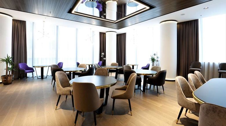 <b>Grand Plaza Hotel & Congress Center Restaurant</b>. Images powered by <a href="https://iceportal.shijigroup.com/" title="IcePortal" target="_blank">IcePortal</a>.
