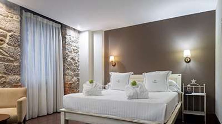 <b>Balneario De La Hermida Room</b>. Images powered by <a href="https://iceportal.shijigroup.com/" title="IcePortal" target="_blank">IcePortal</a>.