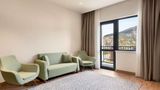 Wyndham Garden Zomin Suite