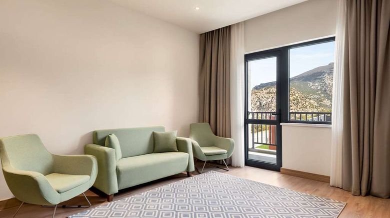 <b>Wyndham Garden Zomin Suite</b>. Images powered by <a href="https://iceportal.shijigroup.com/" title="IcePortal" target="_blank">IcePortal</a>.