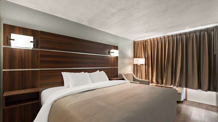 Quality Inn Yemassee Room