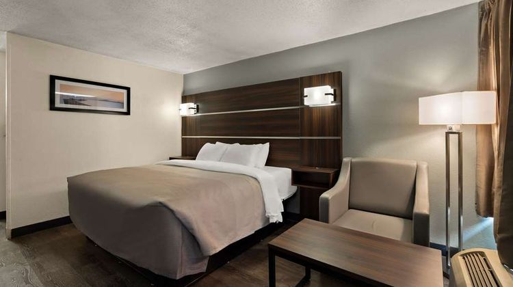 Quality Inn Yemassee Room