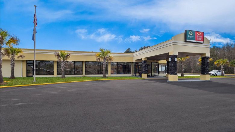 <b>Quality Inn Yemassee Exterior</b>. Images powered by <a href="https://iceportal.shijigroup.com/" title="IcePortal" target="_blank">IcePortal</a>.