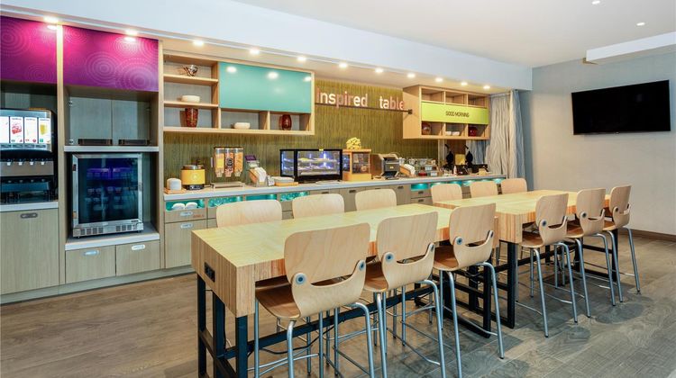 Home2 Suites by Hilton Vero Beach I-95 Restaurant