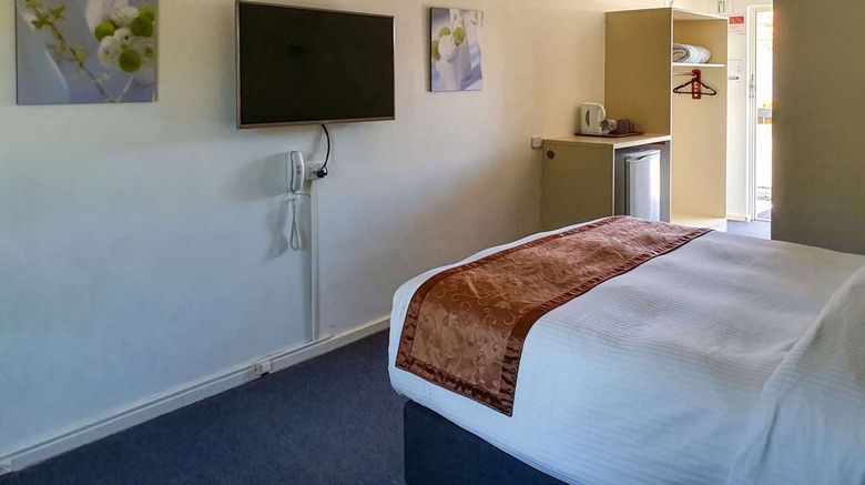 <b>Econo Lodge Rivervale Room</b>. Images powered by <a href="https://iceportal.shijigroup.com/" title="IcePortal" target="_blank">IcePortal</a>.