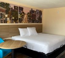 Days Inn by Wyndham Branson Theatre Dist Room
