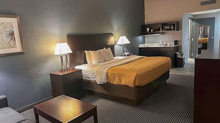 Suburban Studios Suite