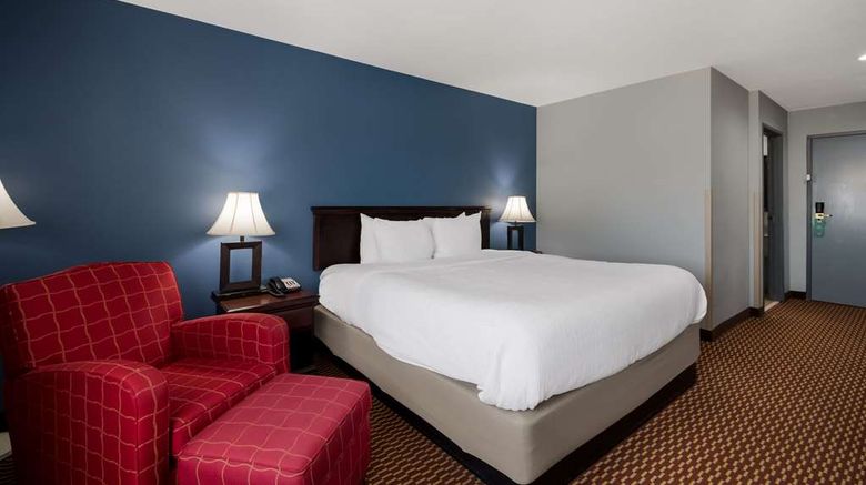 <b>Quality Inn & Suites Oklahoma City North Suite</b>. Images powered by <a href="https://iceportal.shijigroup.com/" title="IcePortal" target="_blank">IcePortal</a>.