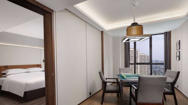 <b>Days Hotel Wyndham Changsha Yuhua West Room</b>. Images powered by <a href="https://iceportal.shijigroup.com/" title="IcePortal" target="_blank">IcePortal</a>.