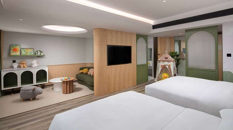 <b>Days Hotel Wyndham Changsha Yuhua West Room</b>. Images powered by <a href="https://iceportal.shijigroup.com/" title="IcePortal" target="_blank">IcePortal</a>.