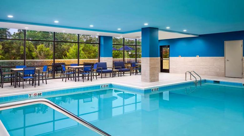 <b>Home2 Suites by Hilton Towson Pool</b>. Images powered by <a href="https://iceportal.shijigroup.com/" title="IcePortal" target="_blank">IcePortal</a>.