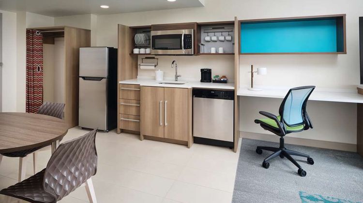Hampton Inn by Hilton Towson Room