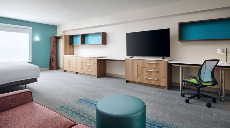 Hampton Inn by Hilton Towson Room