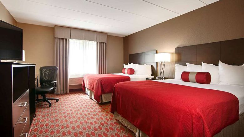 <b>Baymont by Wyndham Brooklyn Center Room</b>. Images powered by <a href="https://iceportal.shijigroup.com/" title="IcePortal" target="_blank">IcePortal</a>.