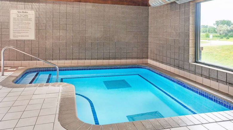 <b>Baymont by Wyndham Brooklyn Center Pool</b>. Images powered by <a href="https://iceportal.shijigroup.com/" title="IcePortal" target="_blank">IcePortal</a>.