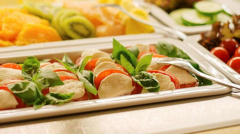 <b>Hotel City House Restaurant</b>. Images powered by <a href="https://iceportal.shijigroup.com/" title="IcePortal" target="_blank">IcePortal</a>.