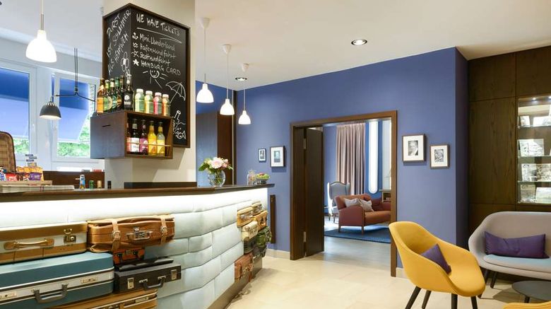 <b>Hotel Stella Maris Lobby</b>. Images powered by <a href="https://iceportal.shijigroup.com/" title="IcePortal" target="_blank">IcePortal</a>.