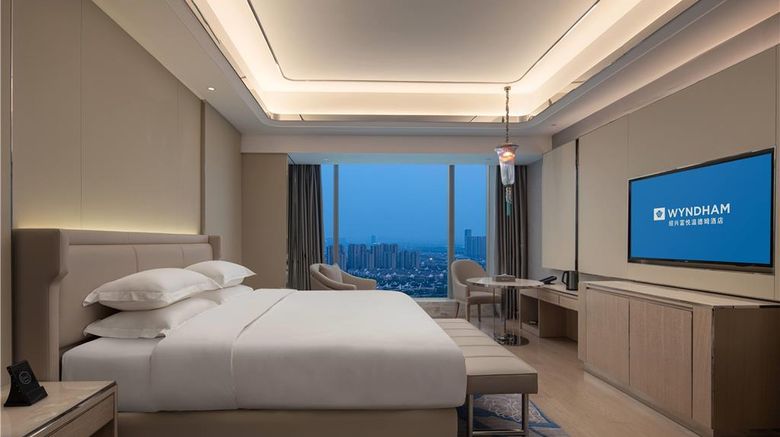 <b>Wyndham Shaoxing Keqiao Room</b>. Images powered by <a href="https://iceportal.shijigroup.com/" title="IcePortal" target="_blank">IcePortal</a>.