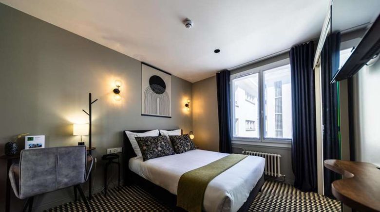 <b>Hotel Paulette Room</b>. Images powered by <a href="https://iceportal.shijigroup.com/" title="IcePortal" target="_blank">IcePortal</a>.