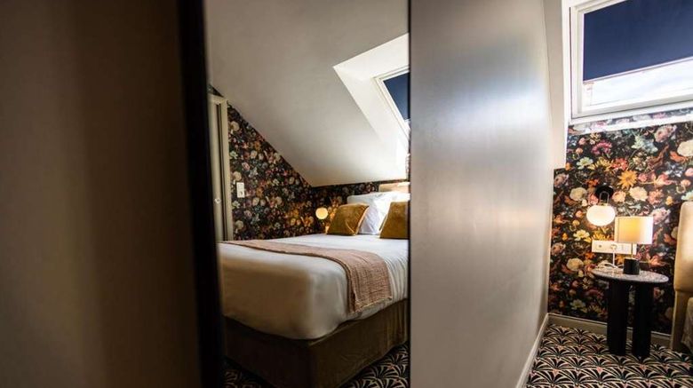 <b>Hotel Paulette Room</b>. Images powered by <a href="https://iceportal.shijigroup.com/" title="IcePortal" target="_blank">IcePortal</a>.