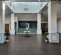 Clarion Inn Idaho Falls Lobby
