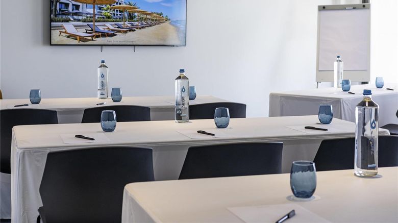<b>Mercure Larnaca Beach Resort Meeting</b>. Images powered by <a href="https://iceportal.shijigroup.com/" title="IcePortal" target="_blank">IcePortal</a>.